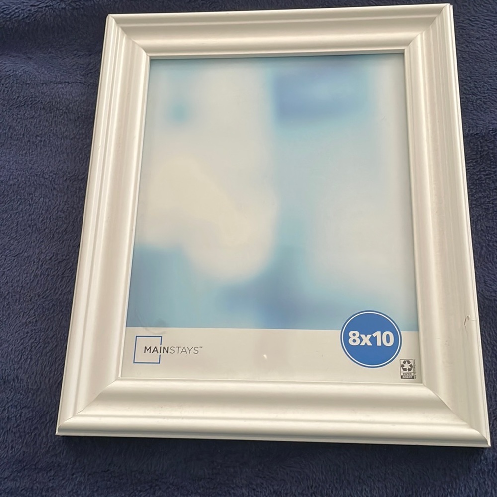 White picture frame